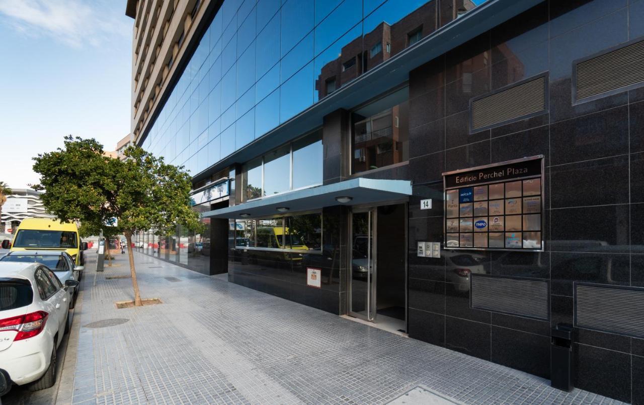 Málaga Centro Maria Zambrano(Parking) Exterior foto